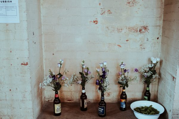 this-couple-said-i-do-in-a-big-way-at-their-leeds-wedding-4