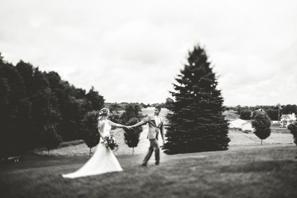 Grand Rapids Wedding Photographers. http://jamieandsarah.us