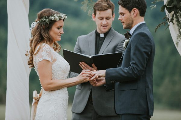 we-love-how-this-couple-incorporated-their-dog-into-their-asheville-wedding-29