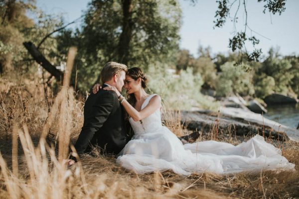 a-viking-inspired-wedding-at-the-white-horse-inn-jonnie-and-garrett-32