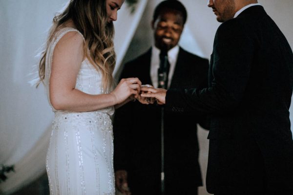 black-and-emerald-texas-wedding-at-olde-dobbin-station-joseph-west-47