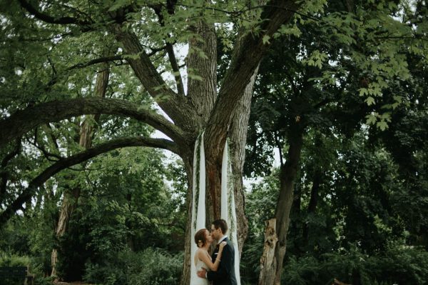 botanical-toronto-wedding-at-spadina-house-museum-daring-wanderer-19