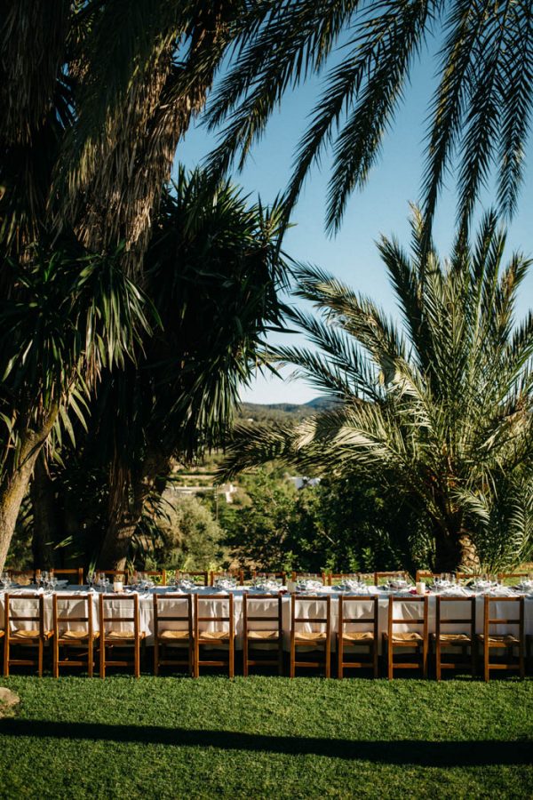 effortless-cliffside-wedding-in-ibiza-sascha-kraemer-34