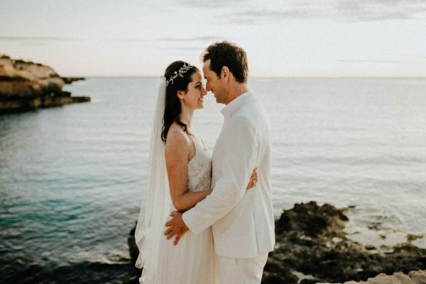 effortless-cliffside-wedding-in-ibiza-sascha-kraemer-53