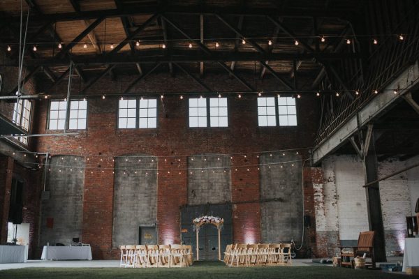 indoor-garden-wedding-at-thompsons-point-in-portland-maine-cortney-vamvakias-photography-11