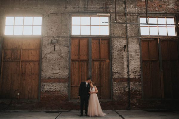 indoor-garden-wedding-at-thompsons-point-in-portland-maine-cortney-vamvakias-photography-23