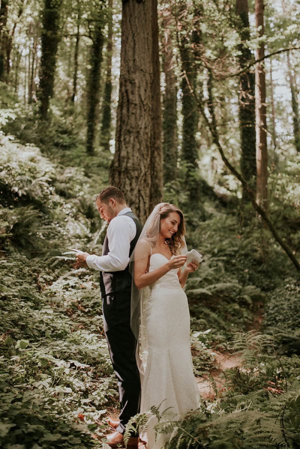 Modern and romantic Portland engagement photos