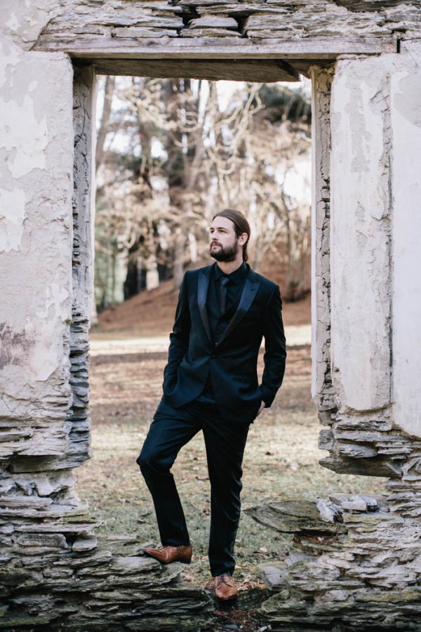 moody-winter-elopement-inspiration-at-coronet-mountain-white-ash-photography-14