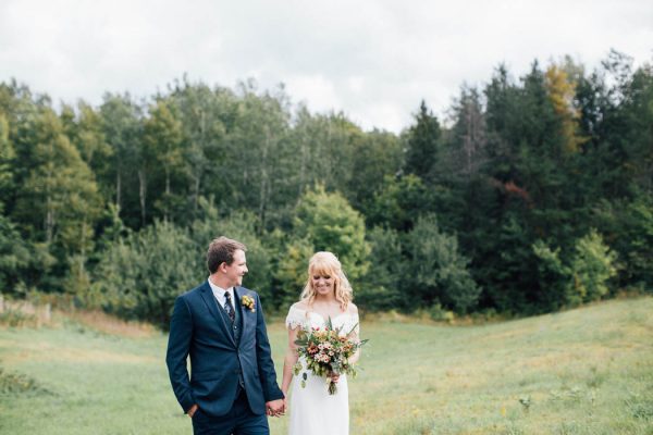 this-michigan-orchard-wedding-at-belsolda-farm-is-quintessentially-autumn-vafa-photography-12