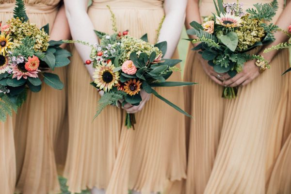 this-michigan-orchard-wedding-at-belsolda-farm-is-quintessentially-autumn-vafa-photography-18