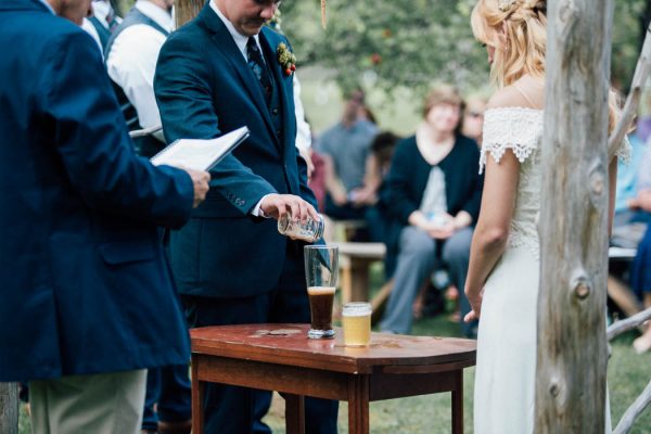 this-michigan-orchard-wedding-at-belsolda-farm-is-quintessentially-autumn-vafa-photography-32