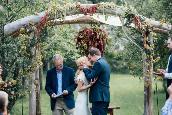 this-michigan-orchard-wedding-at-belsolda-farm-is-quintessentially-autumn-vafa-photography-36