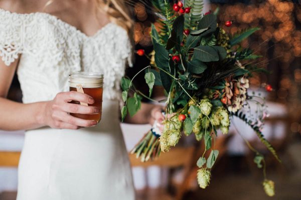 this-michigan-orchard-wedding-at-belsolda-farm-is-quintessentially-autumn-vafa-photography-39