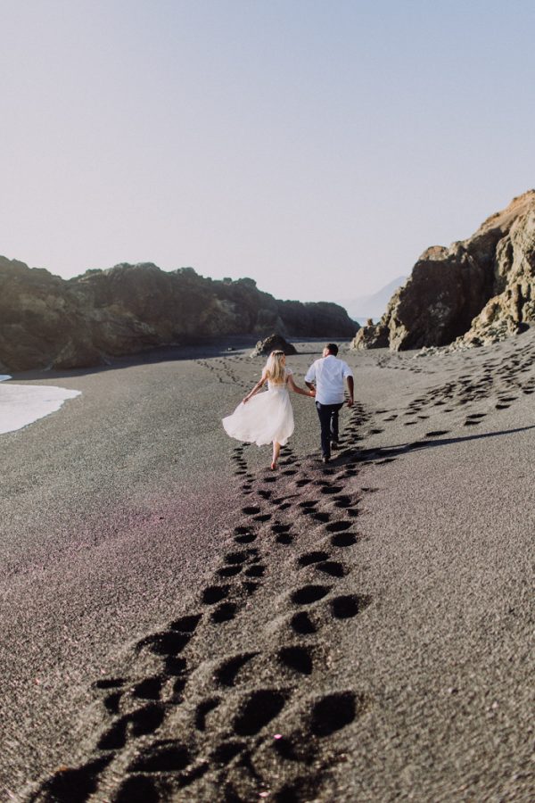 adventurous-shelter-cove-engagement-shoot-inspiration-16