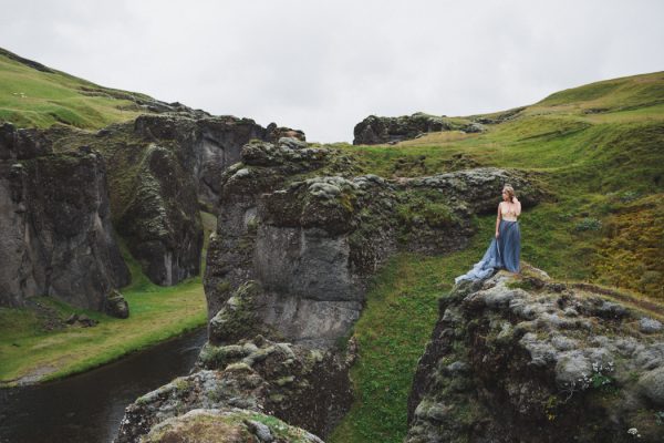 beautifully-wild-iceland-bridal-inspiration-7