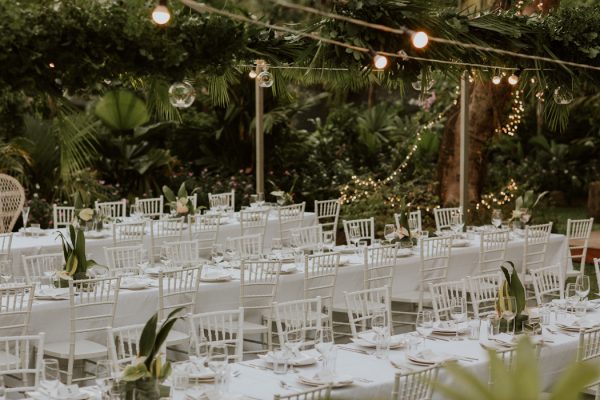 glamorous-fiji-wedding-at-the-garden-of-the-sleeping-giant-36