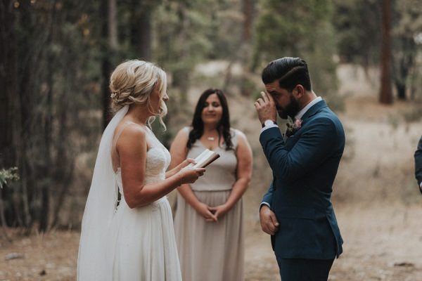 intimate-adventure-wedding-in-yosemite-national-park-3