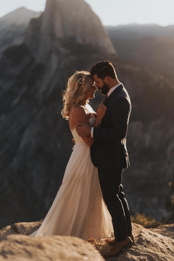 intimate-adventure-wedding-in-yosemite-national-park-30