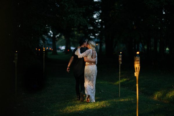 laid-back-golden-hour-wedding-in-indiana-19