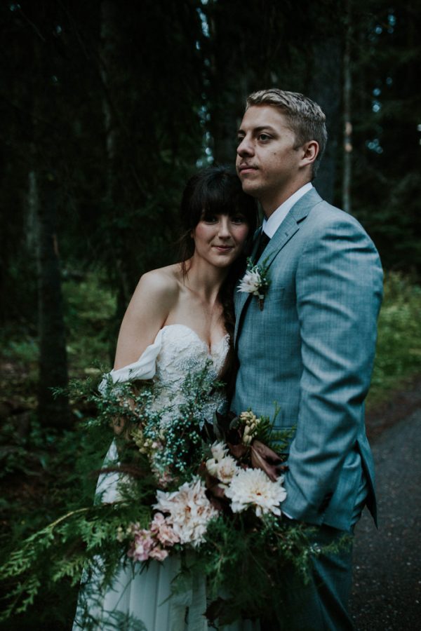 look-no-further-than-these-photos-for-your-lake-louise-elopement-inspiration-20