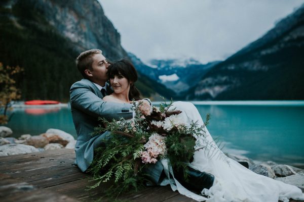 look-no-further-than-these-photos-for-your-lake-louise-elopement-inspiration-23