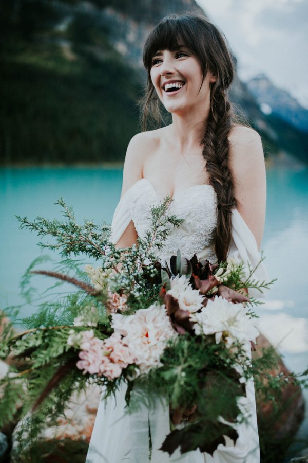 look-no-further-than-these-photos-for-your-lake-louise-elopement-inspiration-5