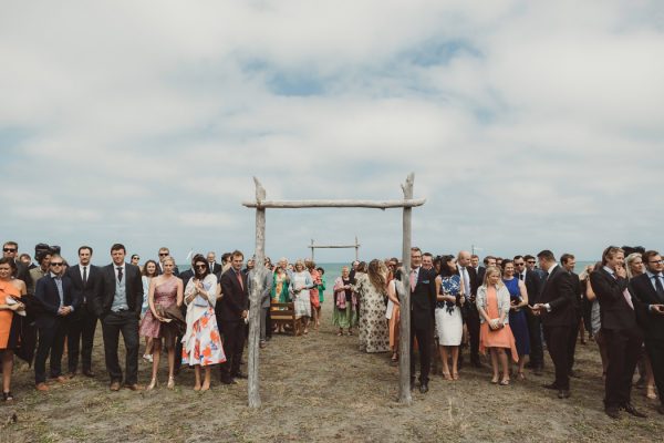 relaxed-waterfront-new-zealand-wedding-at-the-longbeach-estate-6