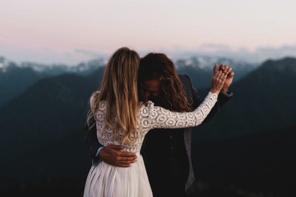 stylish-and-secluded-olympic-national-park-elopement-33