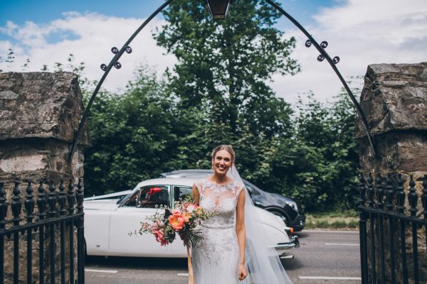 sweet-and-sparkly-leicestershire-wedding-at-the-old-stables-10