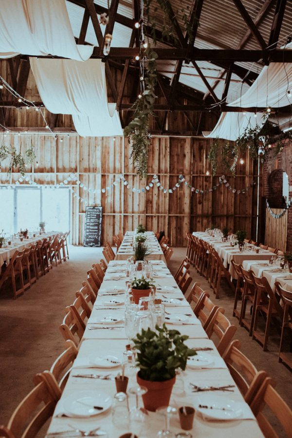 this-couple-put-a-natural-spin-on-their-sledmere-house-barn-wedding-2