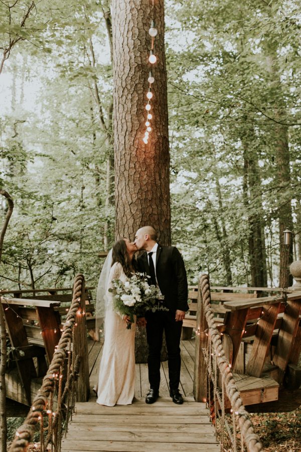 unique-atlanta-treehouse-wedding-16