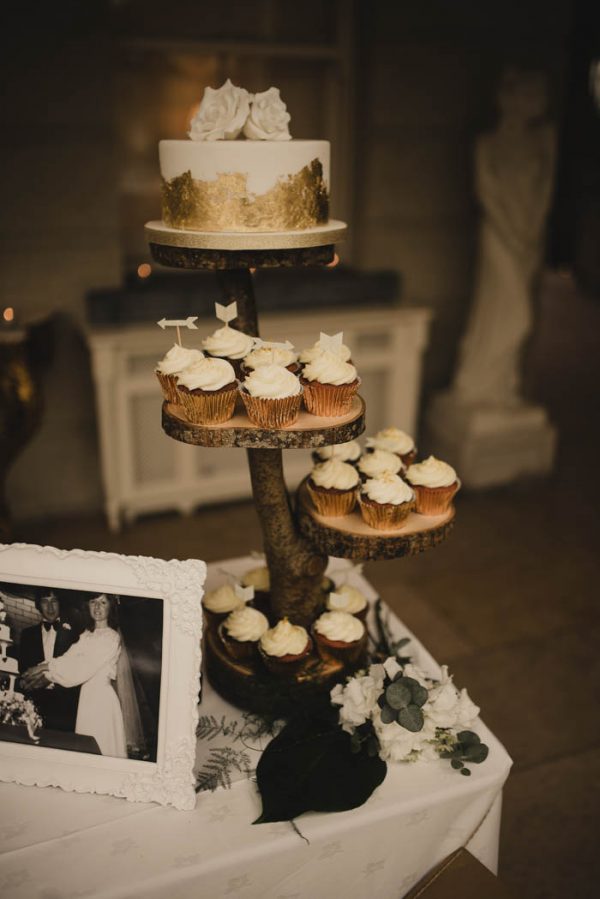 an-irish-wedding-at-tankardstown-house-with-boho-elegance-and-an-anna-campbell-gown-tomasz-kornas-41