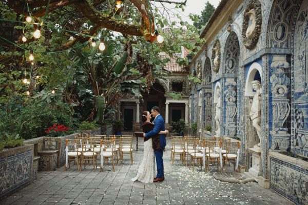 chic-lisbon-wedding-at-fronteira-palace-lookimaginary-40