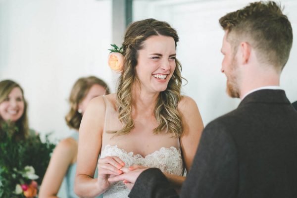 green-and-peach-snohomish-barn-wedding-at-dairyland-athena-grace-48