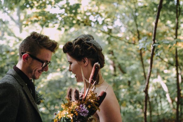 intimate-fall-backyard-wedding-in-columbus-ohio-little-blue-bird-photography-13