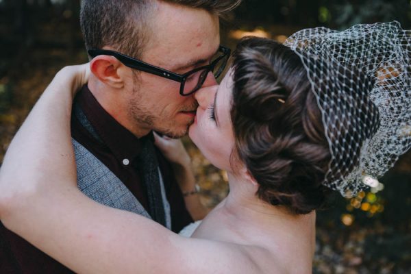 intimate-fall-backyard-wedding-in-columbus-ohio-little-blue-bird-photography-22