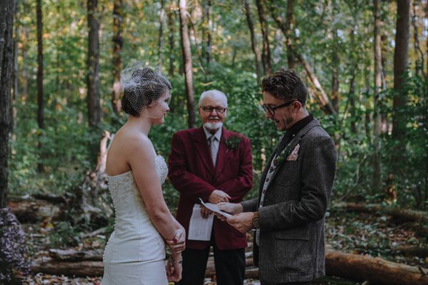intimate-fall-backyard-wedding-in-columbus-ohio-little-blue-bird-photography-26