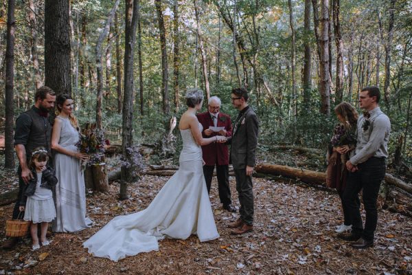 intimate-fall-backyard-wedding-in-columbus-ohio-little-blue-bird-photography-28