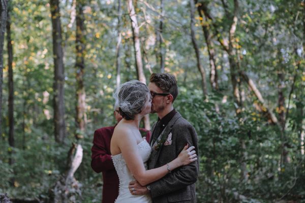 intimate-fall-backyard-wedding-in-columbus-ohio-little-blue-bird-photography-29