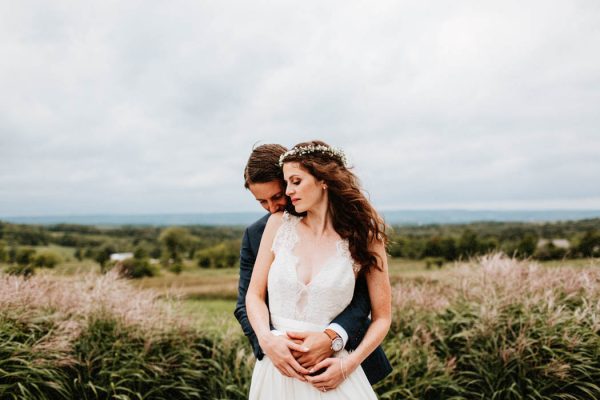 lovely-rustic-ontario-wedding-at-the-georgian-bay-club-laura-rowe-11