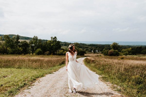 lovely-rustic-ontario-wedding-at-the-georgian-bay-club-laura-rowe-43