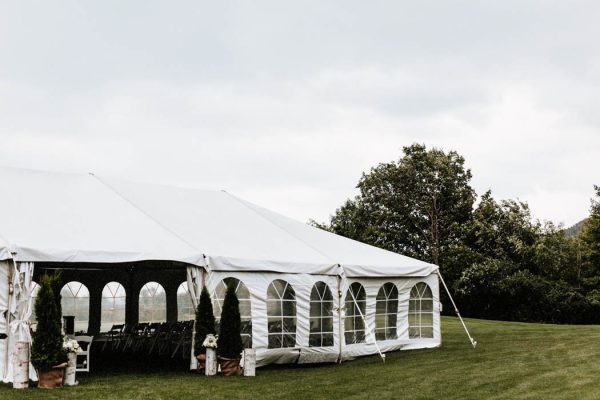 lovely-rustic-ontario-wedding-at-the-georgian-bay-club-laura-rowe-55