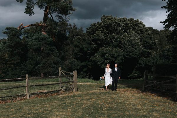 minimalist-botanical-wedding-in-a-london-backyard-miss-gen-photography-27