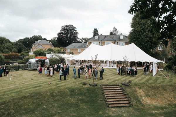 minimalist-botanical-wedding-in-a-london-backyard-miss-gen-photography-28