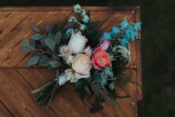 minimalist-botanical-wedding-in-a-london-backyard-miss-gen-photography-37