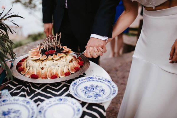 naturally-beautiful-waterfront-wedding-in-finland-patrick-karkkolainen-58