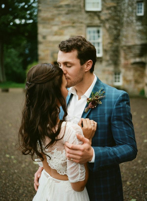 romantic-and-regal-scottish-wedding-inspiration-at-kellie-castle-archetype-studio-20