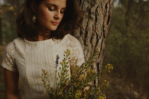 rural-spanish-elopement-in-the-woods-oscar-castro-17