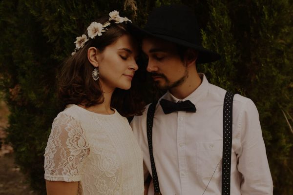 rural-spanish-elopement-in-the-woods-oscar-castro-21