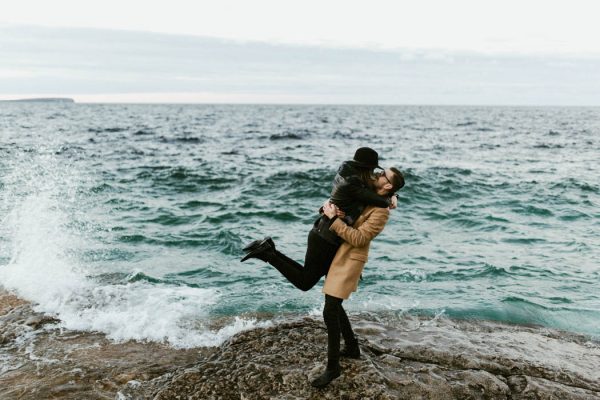 this-blogger-couple-celebrated-their-engagement-in-bruce-peninsula-national-park-inna-yasinska-photography-29